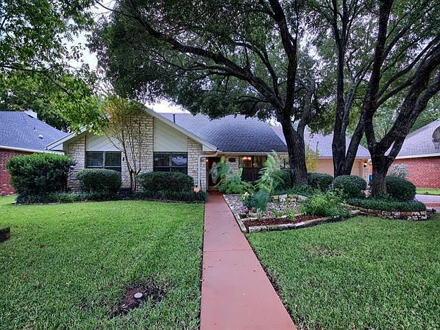 1st image of 1309 Willow Brook Trl