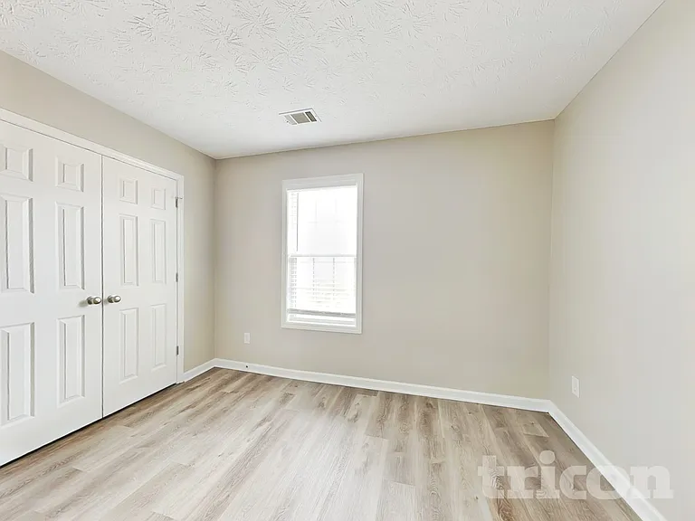 1279 Wentworth Cove Ct — Photo 11