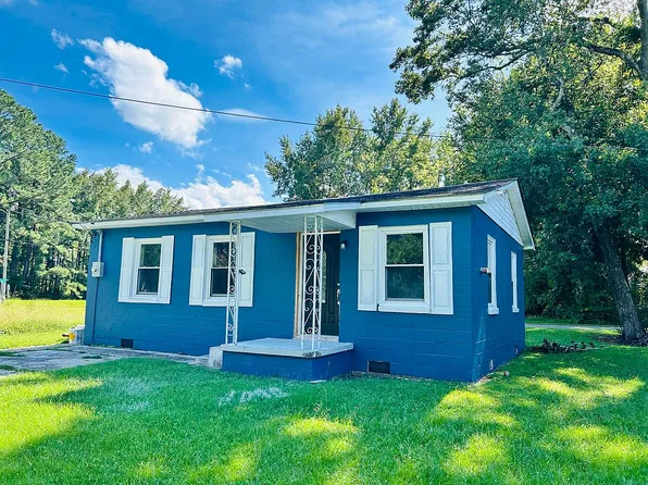 329 Gum St, Belhaven, NC 27810
