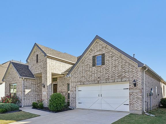 3rd image of 17220 Eastbrook Dr