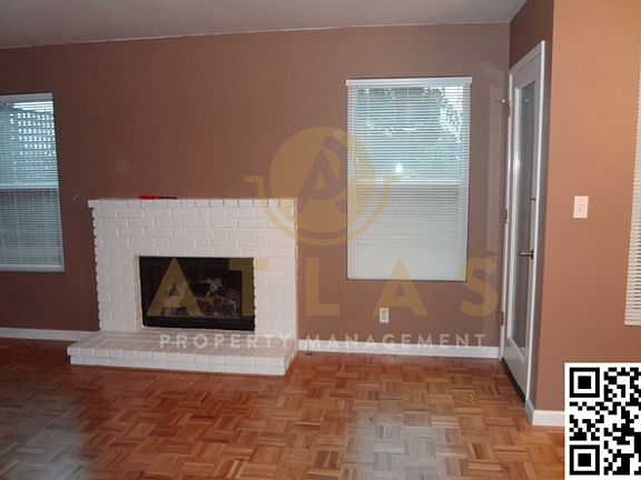 4th image of 304 Underhill Dr