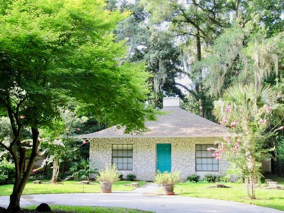 1st image of 109 Rivera Dr