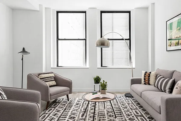 Rented by Safdie Realty Group | media 5