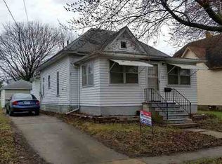 121 3rd Ave NE, Oelwein, IA 50662