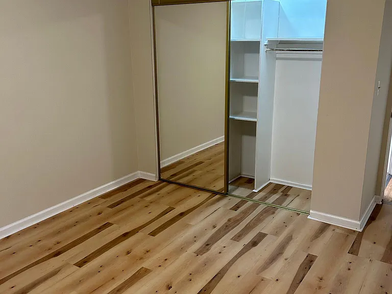 1016 Fountain St — Photo 3