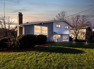 32 Daley St, Needham, MA 02494