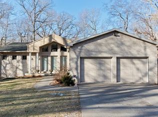 3607 Caribou Ct NE, Cedar Rapids, IA 52402
