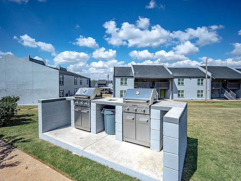 Aspen Place Apartments - One Month Free for All July AND August Move-Ins! — Photo 44
