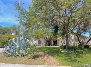 8415 Shallow Creek Dr, San Antonio, TX 78251