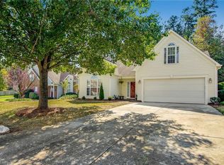 4016 Tutbury Dr, Jamestown, NC 27282