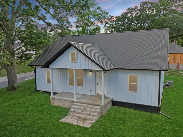 201 Linn St, Trenton, MO 64683
