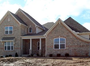 7351 Keltner Dr, West Chester, OH 45069