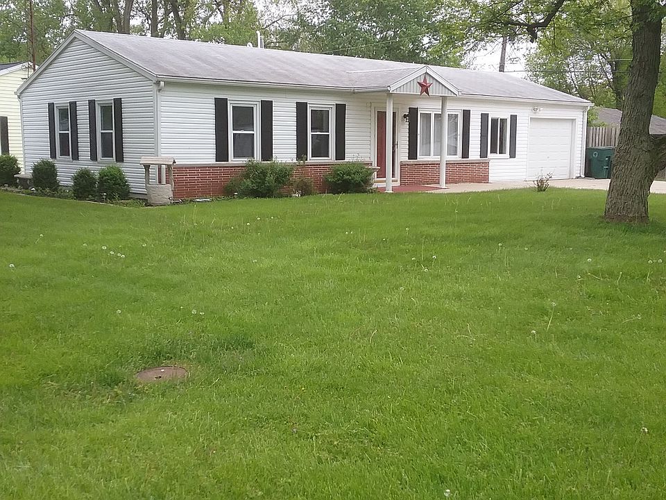 1st image of 1608 N Maddox Dr