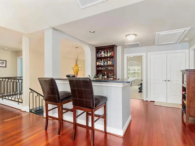 2211 Mad River Ln — Photo 28