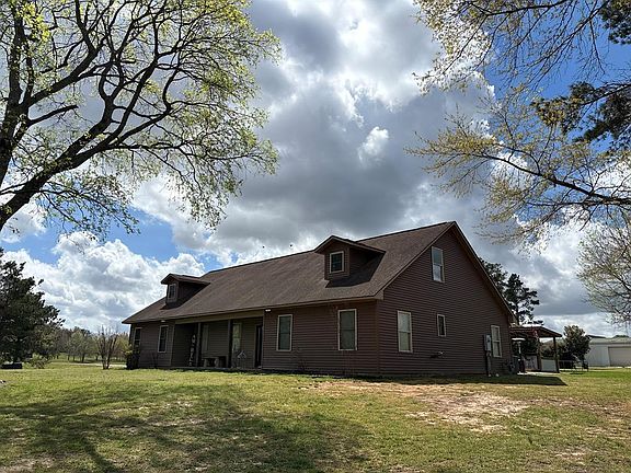 2nd image of 268 Bryer Lake Rd