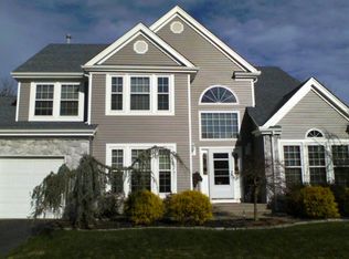 289 Lenox St, Brick, NJ 08724