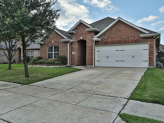4th image of 3016 Glenoaks Dr