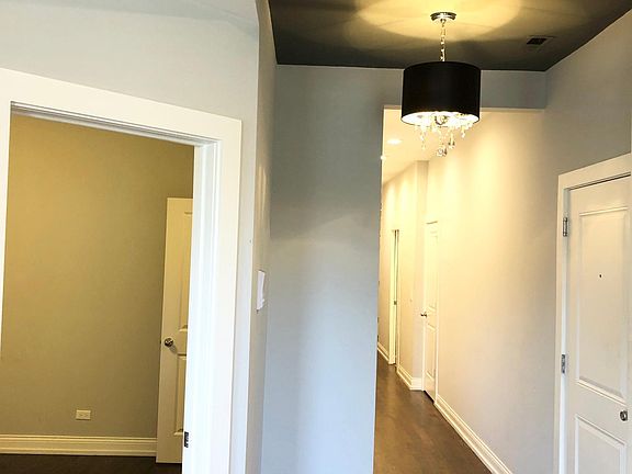 5th image of 6322 S Ingleside Ave #1