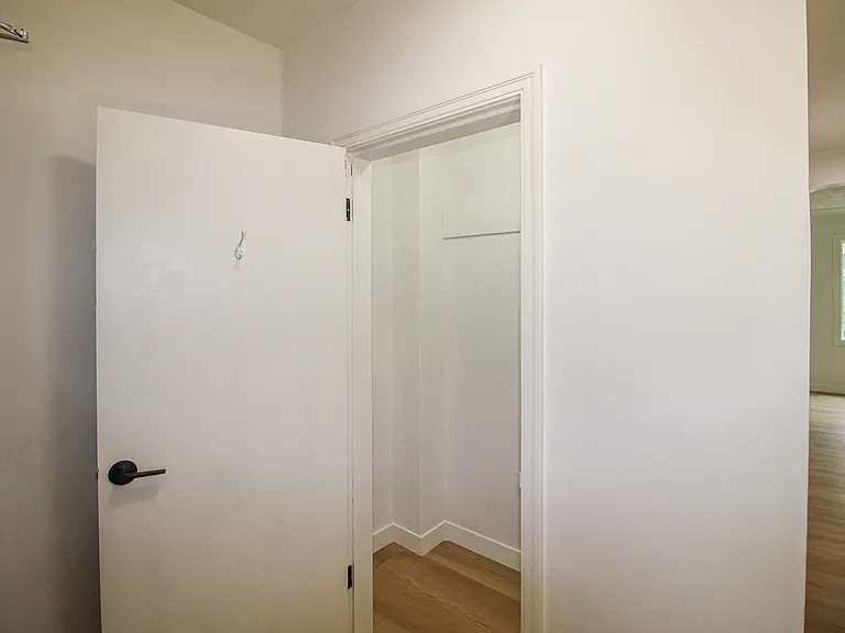 10654 107th St NW — Photo 32