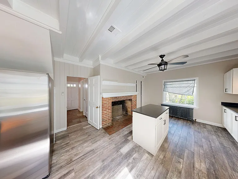 7309 River Rd — Photo 7