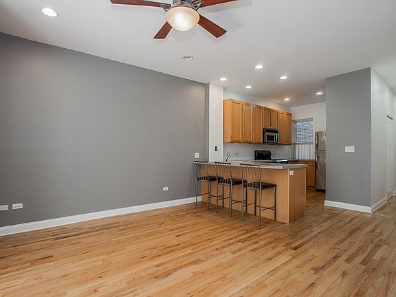 5th image of 1340 W Bryn Mawr Ave APT 1W