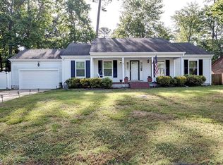 18 Cherbourg Dr, Newport News, VA 23606