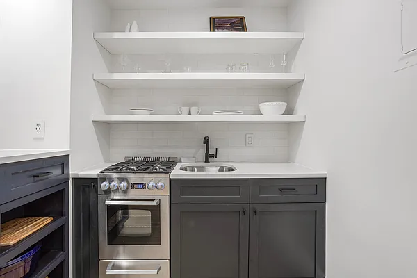 Sold by Keller Williams NYC | media 6