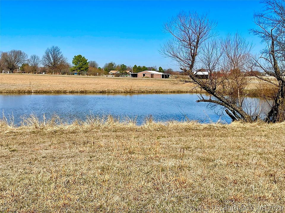 1st image of Memorial Rd