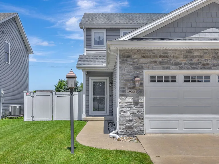 3922 Summer Sage Ct — Photo 43