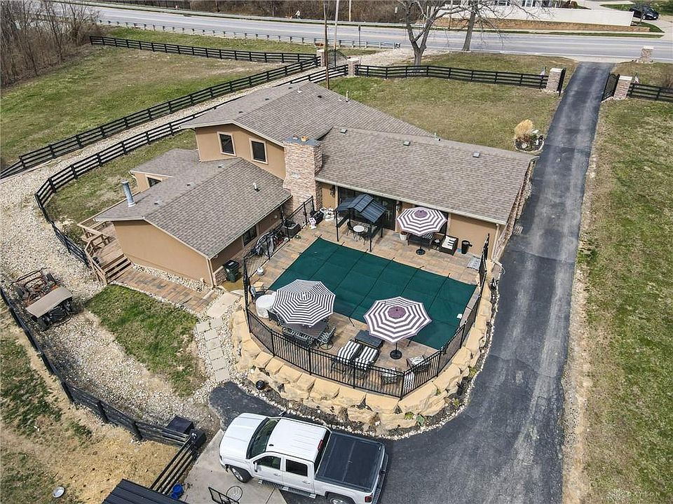 1015 W Lytle 5 Points Rd, Springboro, OH 45066 MLS 893908 Zillow