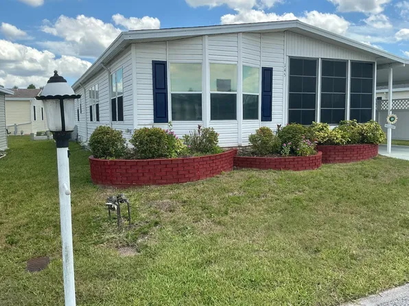 145 Begonia Ter, Parrish, FL 34219