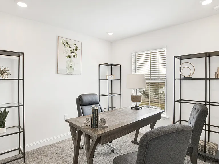 26963 Port Washington Ln #26963 — Photo 4