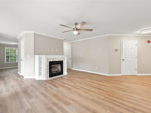 3rd image of 5005 Bass Chapel Rd APT 1C