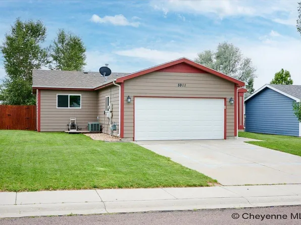 5911 Stonewood Dr, Cheyenne, WY 82001