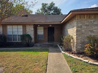 19223 Woodglen Dr, Katy, TX 77449