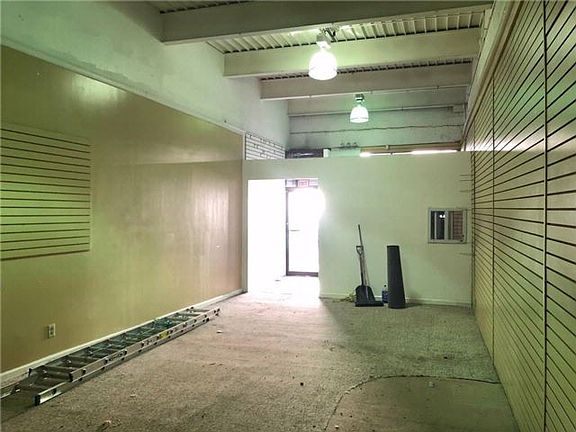 3rd image of 16 Barrett Ave