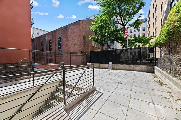 Rented by Living New York | media 26