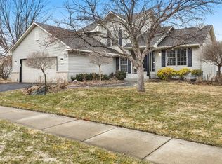 4274 Coachman Ln NE, Prior Lake, MN 55372
