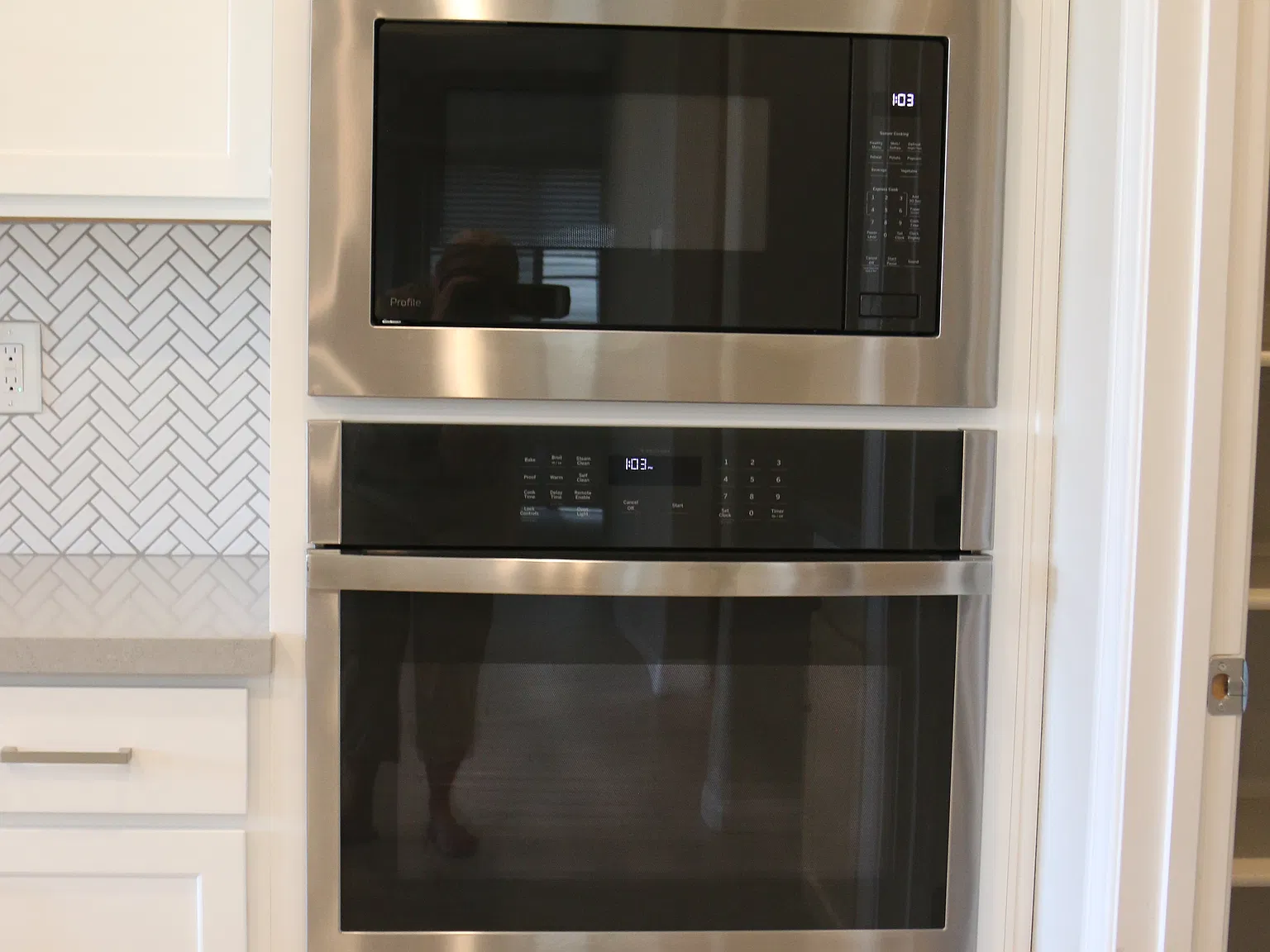 3 bed, 2.5 bath, 2016 sqft, $2,800 — Photo 4