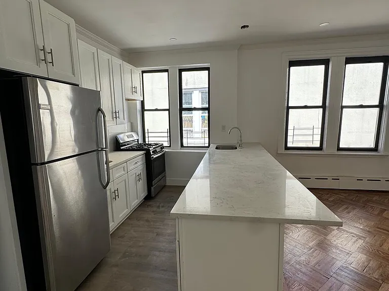 216 E 93rd St #3A — Photo 18