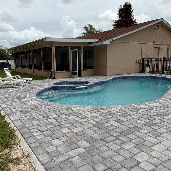 11424 Haymarket Ct — Photo 28