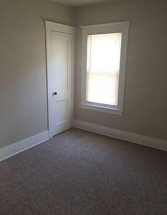3rd image of 310 Crestwood Ave #2