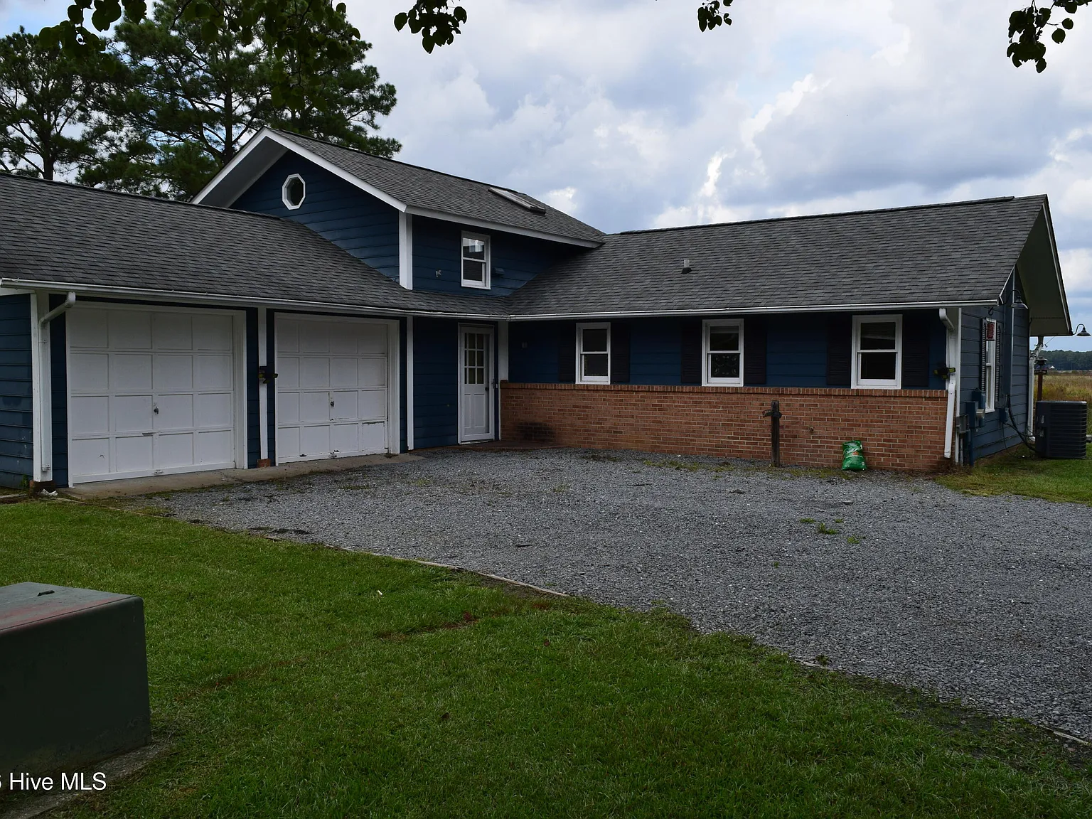 2 bed, 2.0 bath, $1,550 — Photo 1