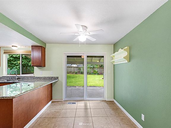 5th image of 11616 78th Ave E