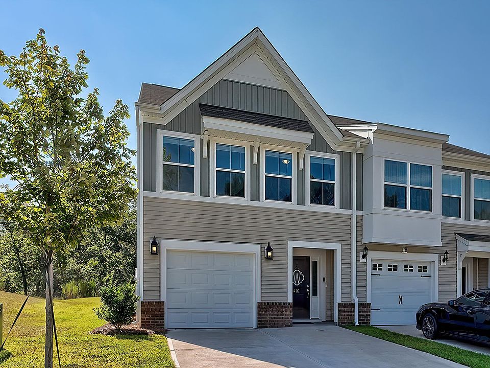 1st image of 418 Pepperbush Ln