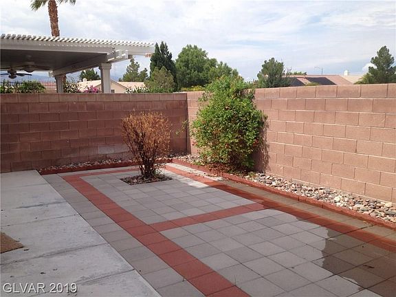 2nd image of 5088 Sublight Ave #0