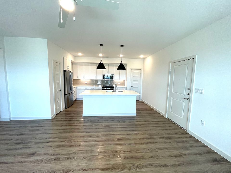 1st image of 149 Larkspur Park Blvd #1124