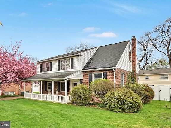 4th image of 370 Beverly Rd