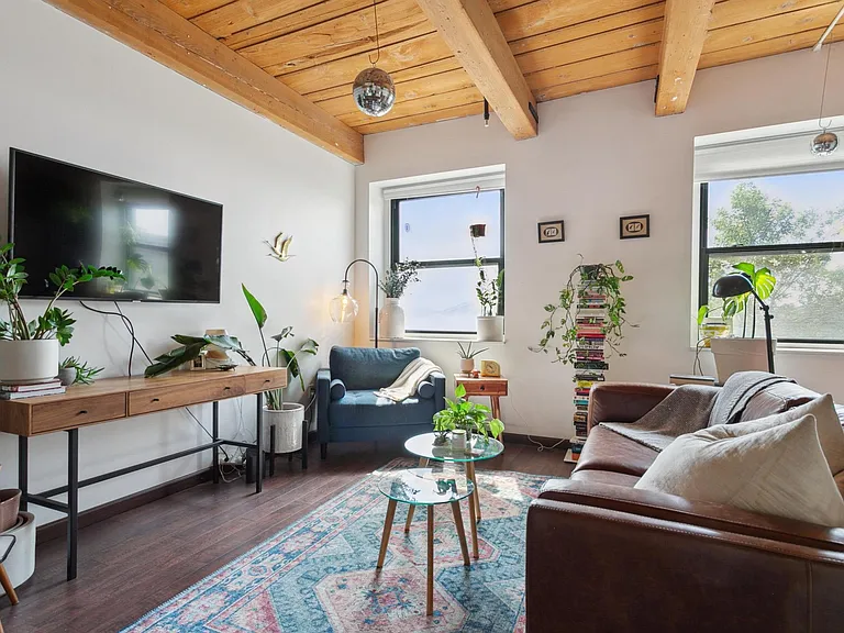 90 Wareham St #216 — Photo 2
