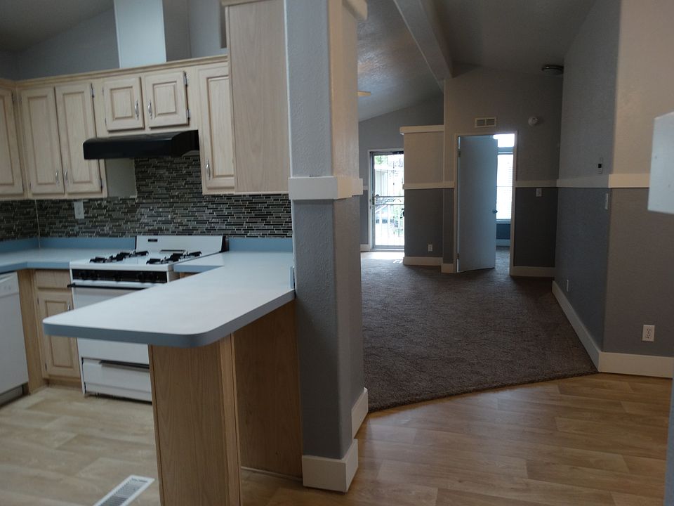 1st image of 4703 S Yucca Dr